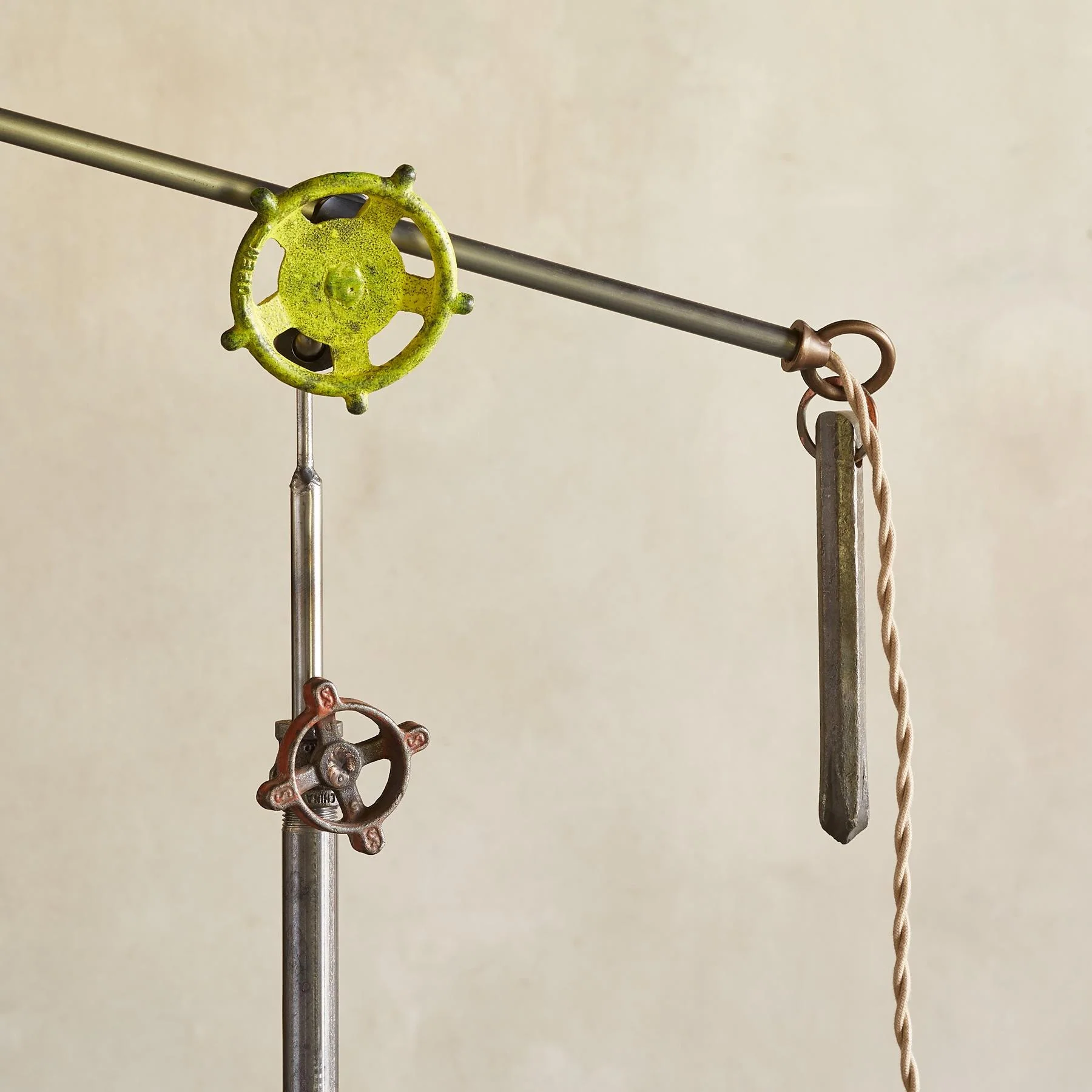 Vega Floor Lamp