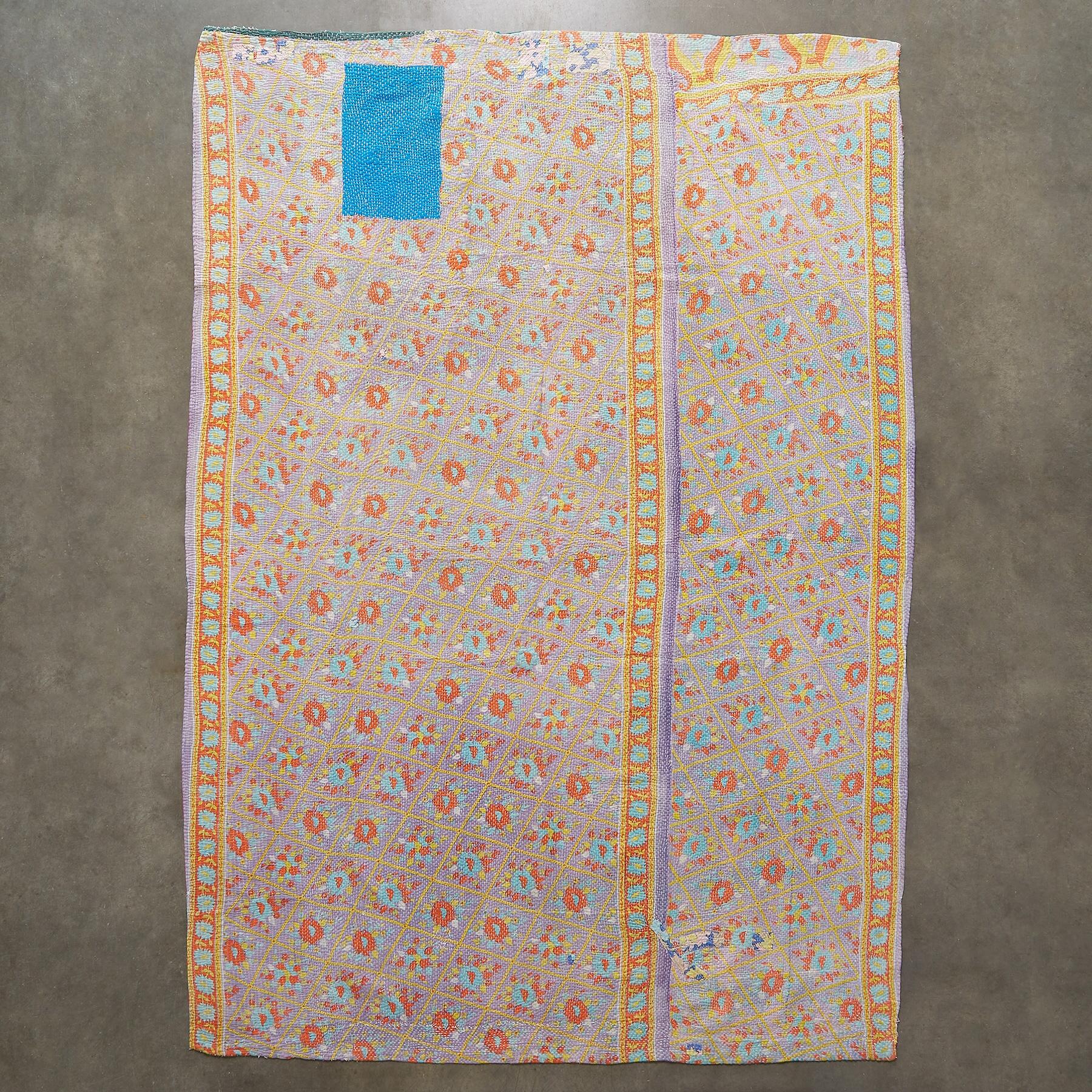 Skuru Sari Throw