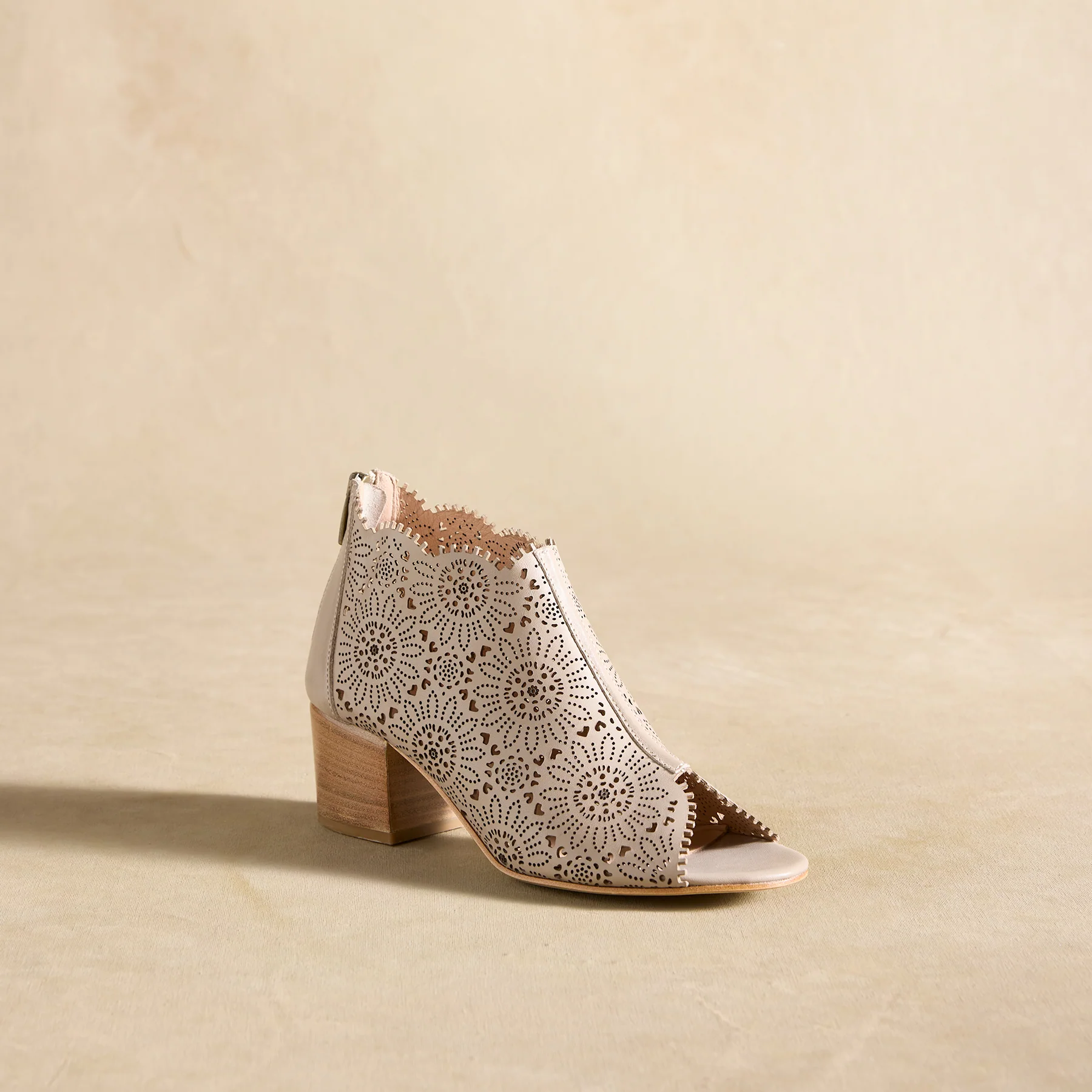 Penelope Sandals