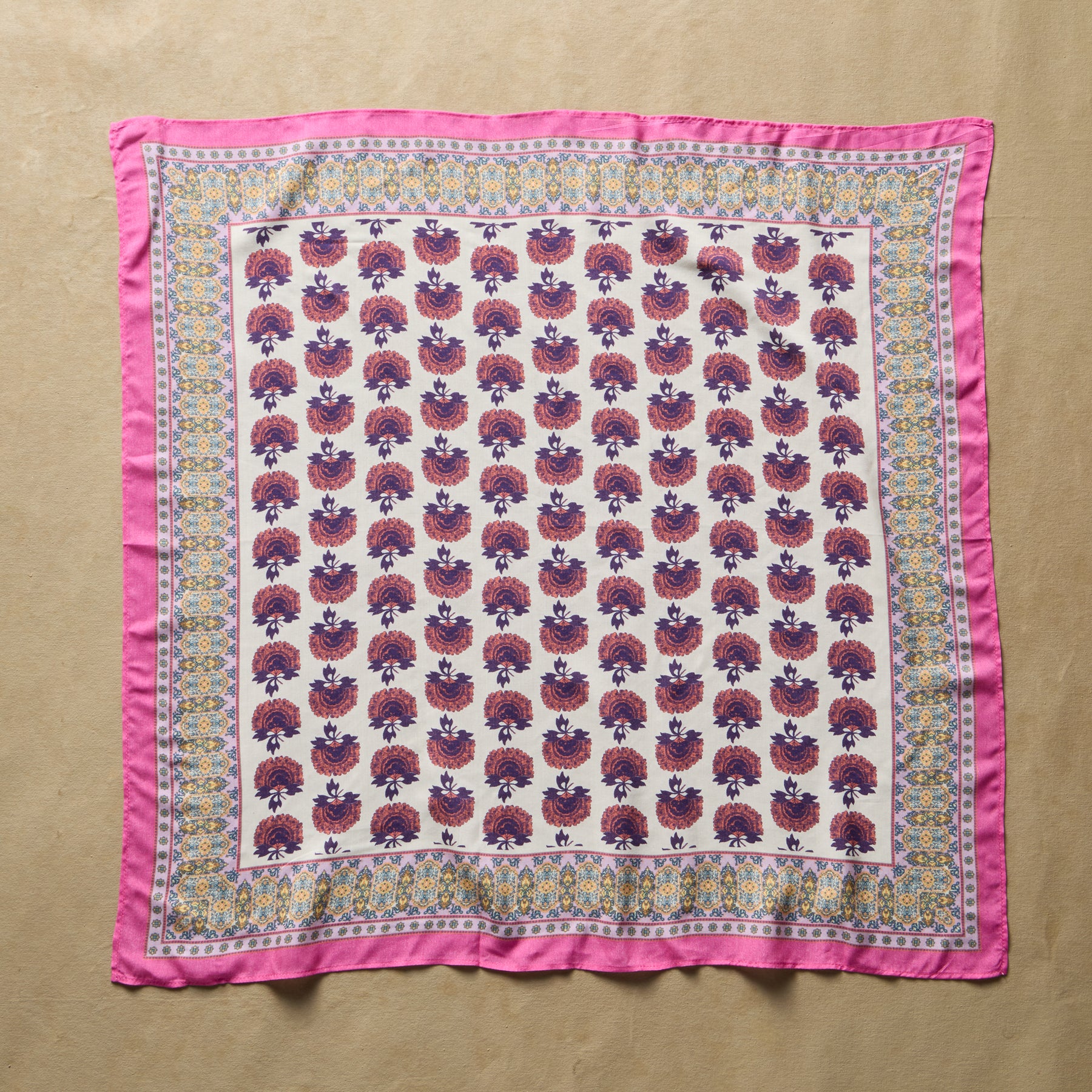 Emerson Bandana