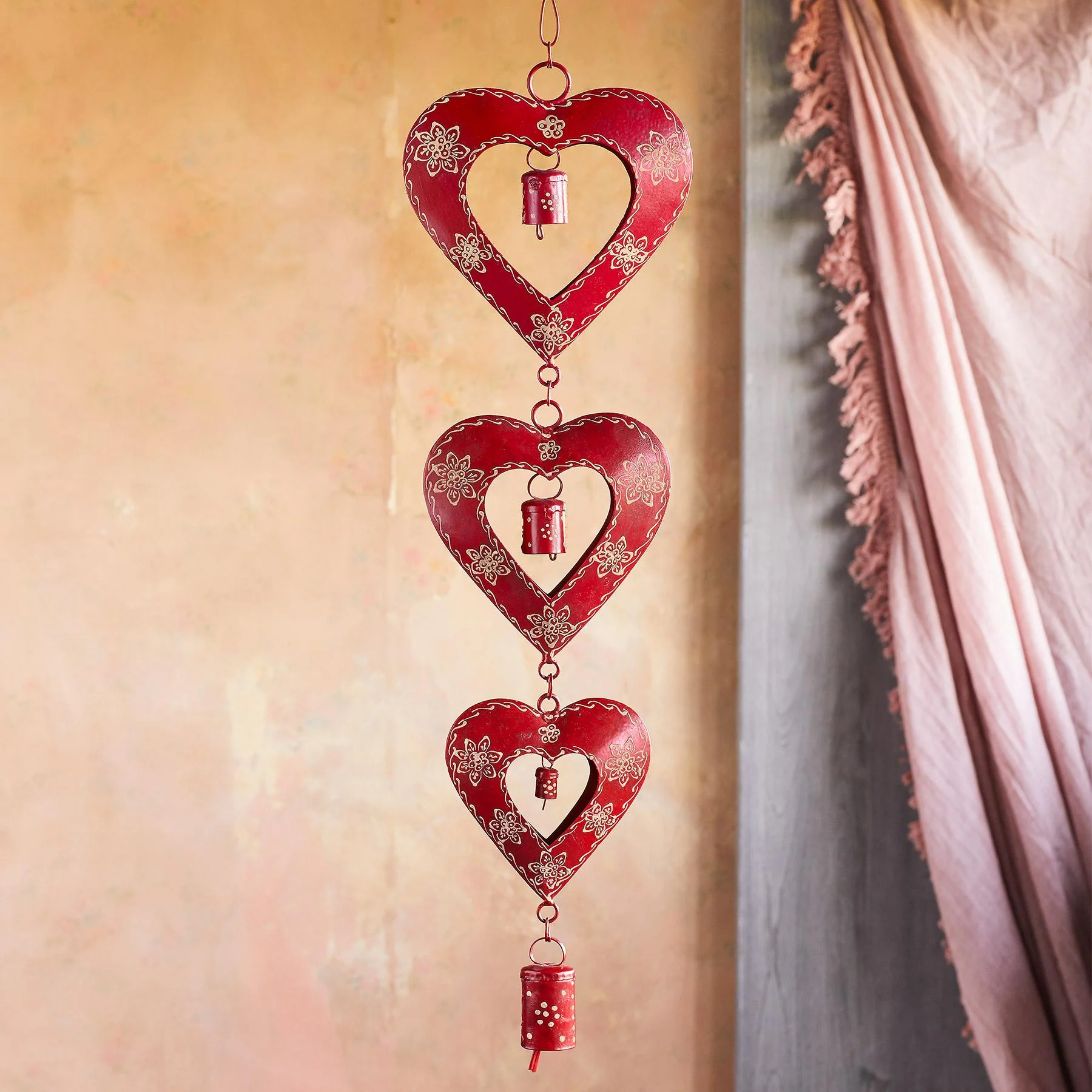 Alpenhaus Heart Chimes