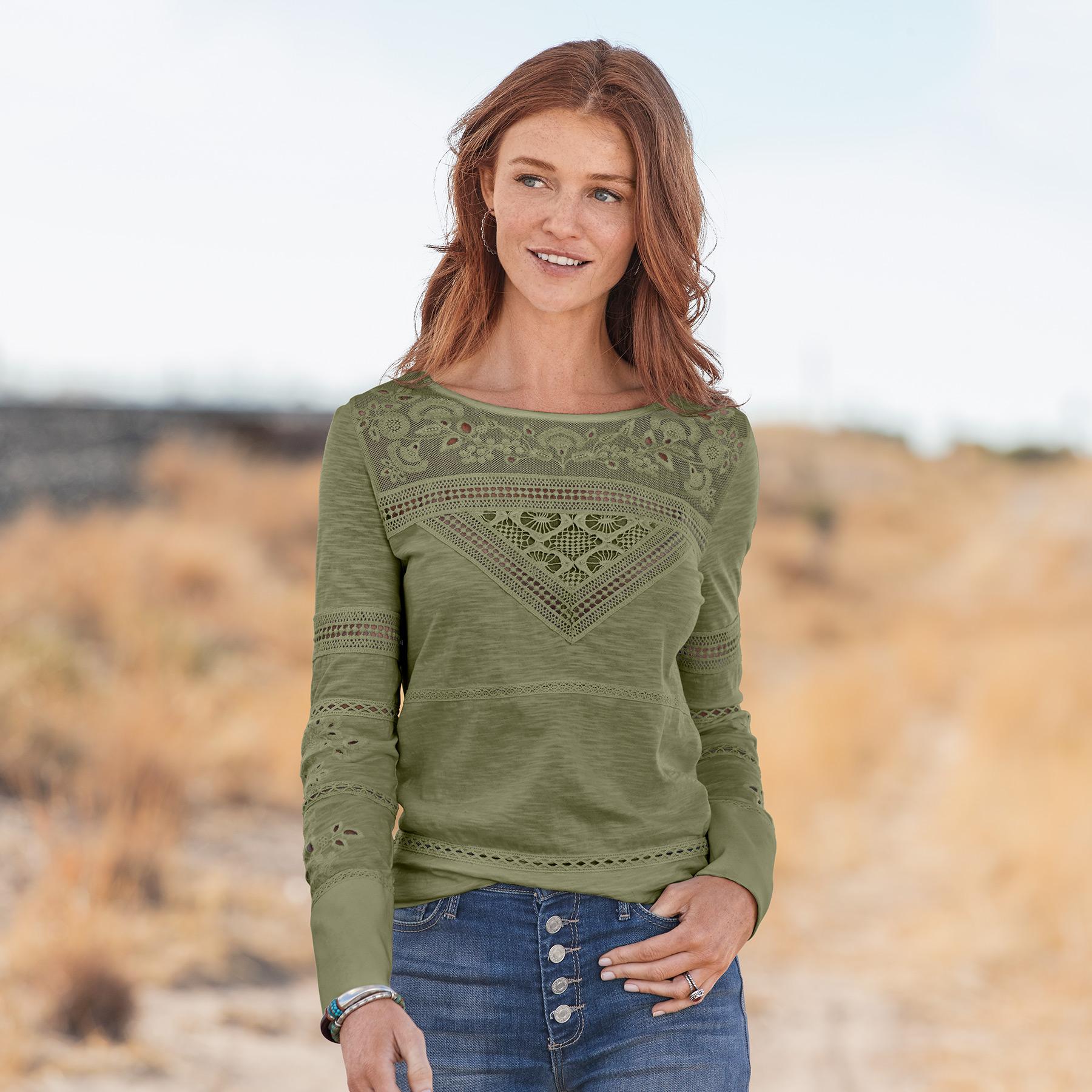 Eden's Lace Top Petite