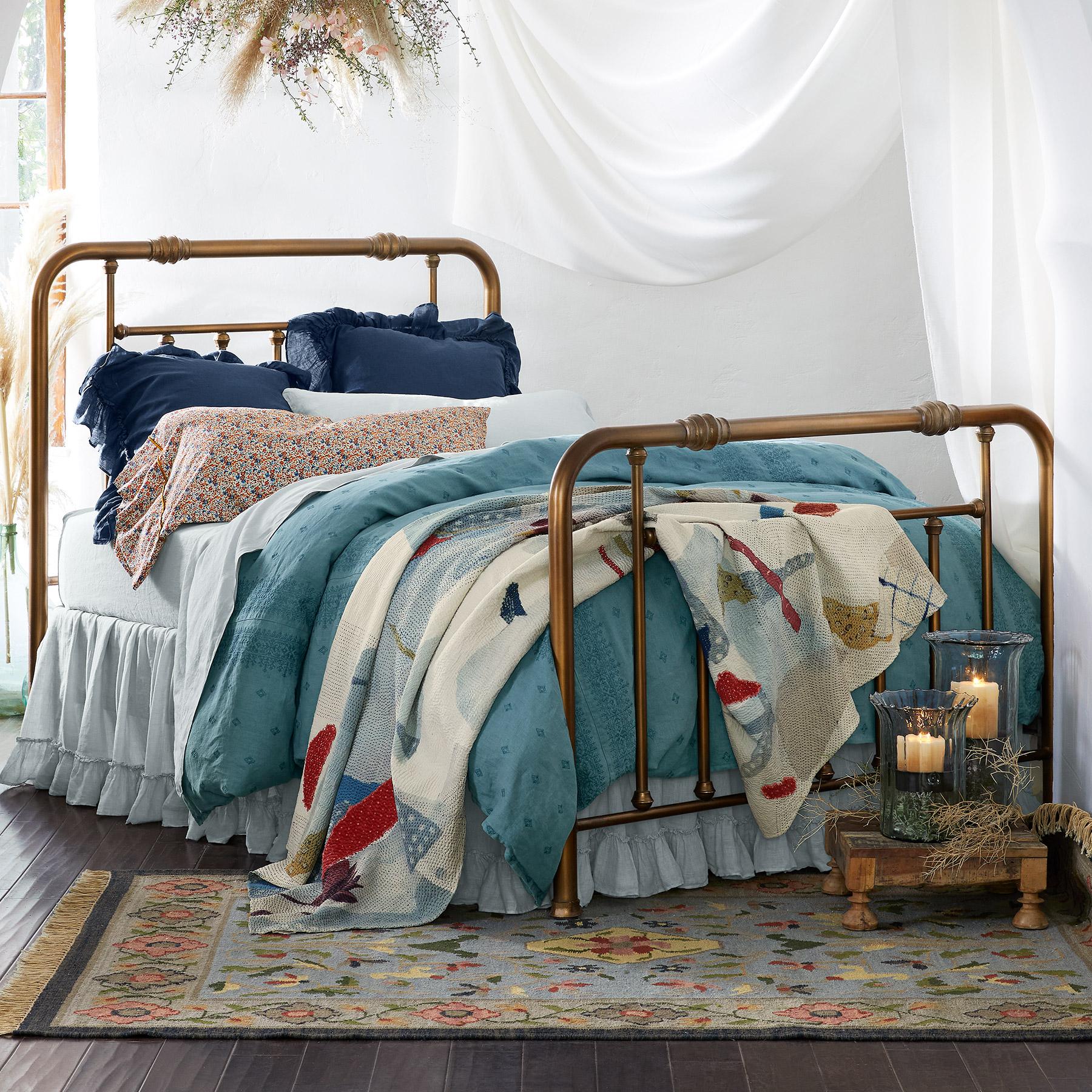Indirah Throw