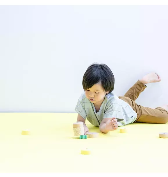 Pineapple Topple Game & Stacker - Natural
