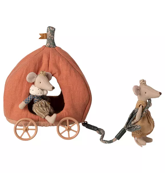 Pumpkin carriage, Mouse