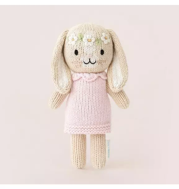 Tiny Hannah the bunny (blush)