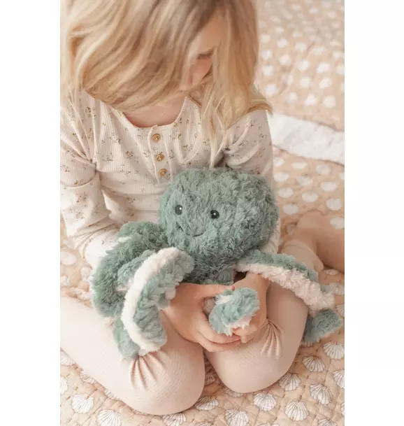 Ollie the Weighted Octopus