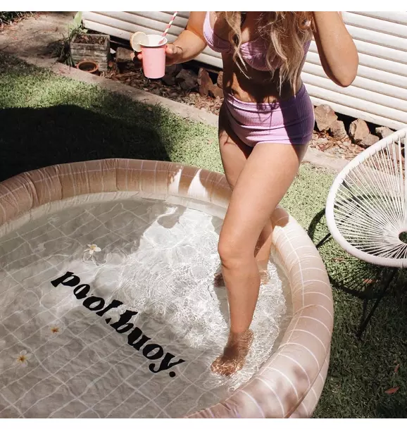 Peachy Pat  Inflatable Pool