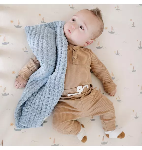 Waffle Knit Blanket in Blue Jay