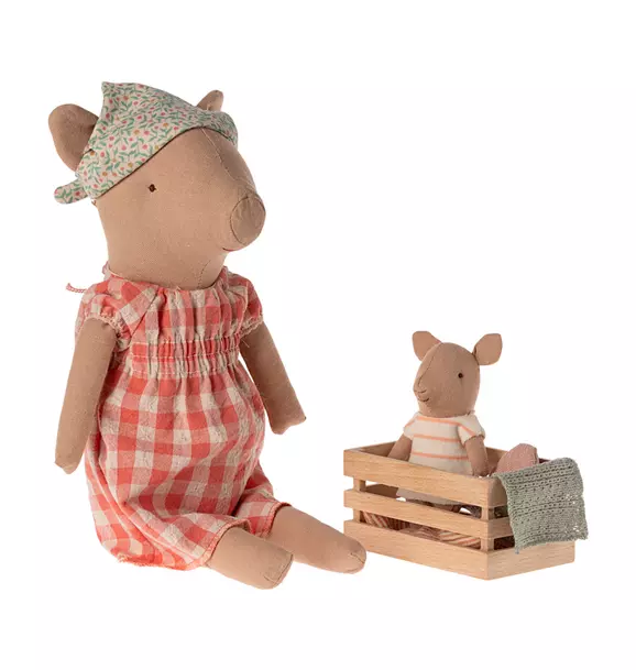 Pig - Girl