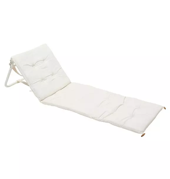Reclining Beach Chair: Casa Cream