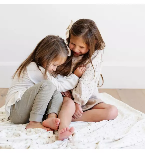 Minky Stretch Blanket in Posy