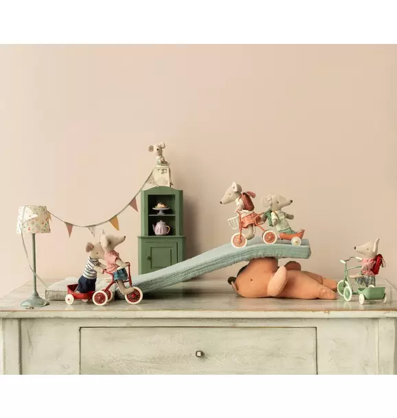 Tricycle Hanger, Mouse - Coral