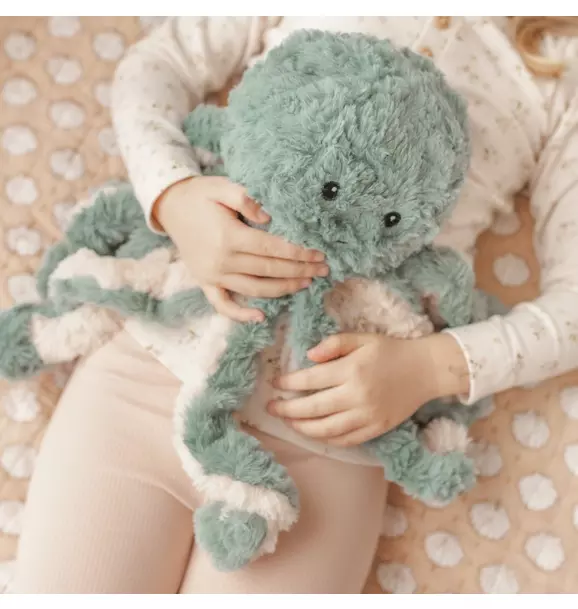 Ollie the Weighted Octopus