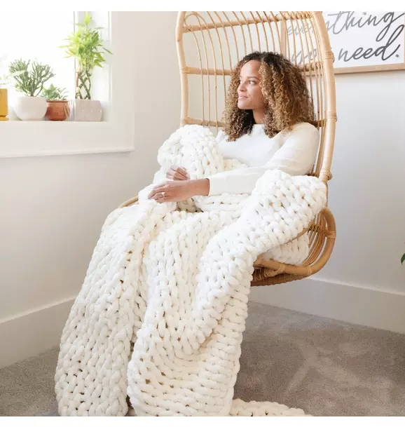 Chunky Knit Large Throw Blanket Coconut Milk