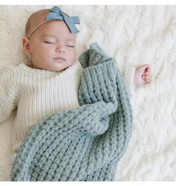 Waffle Knit Blanket in Elm