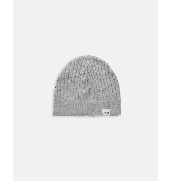 Beanie - Hug Me