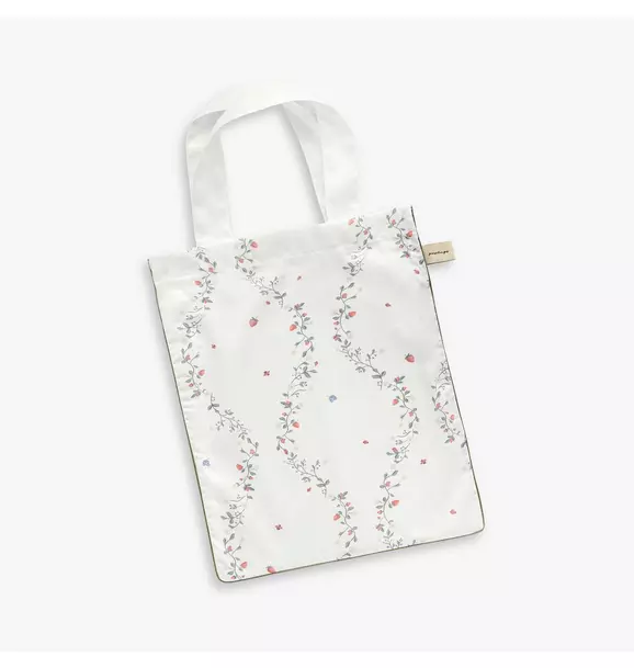 Botanical Berries Crib Sheet - Ivory