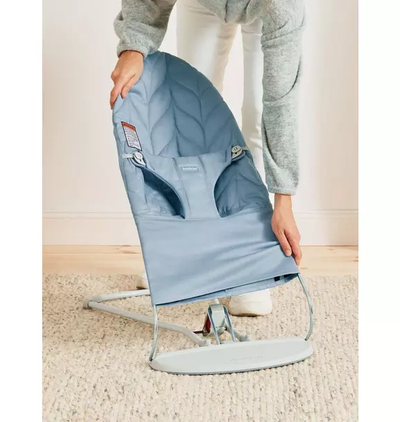 Baby Bouncer Bliss: Petal Quilt Woven | Blue