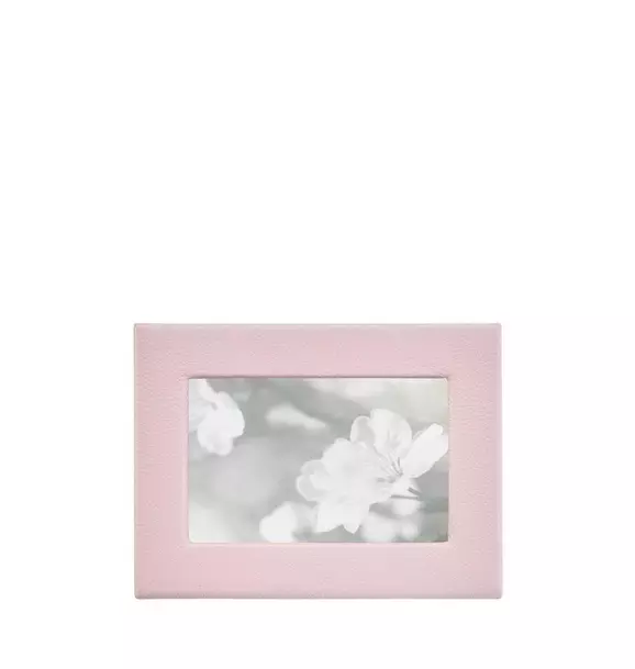 Studio Frame Light Pink Pebble Grain Leather