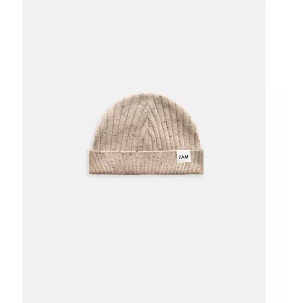 Beanie - Hug Me