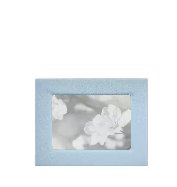 Studio Frame Light Blue Pebble Grain Leather