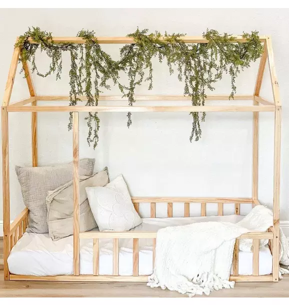 Montessori House Bed with Rails / Size Crib
