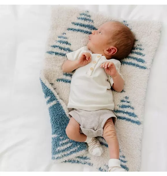 Double Layer Bamboni Blanket in Triangle