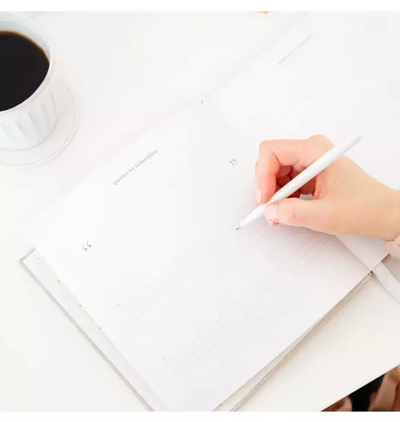 Quotes to Remember Book