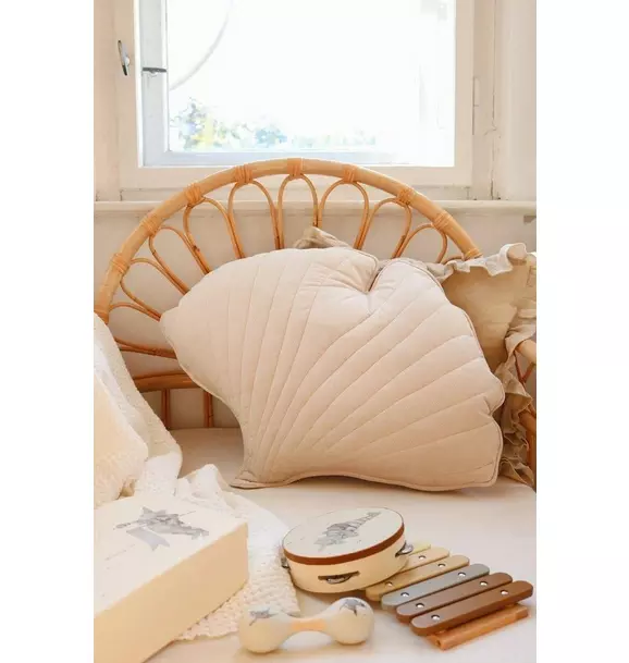 Velvet “Cream” Ginkgo Leaf Pillow