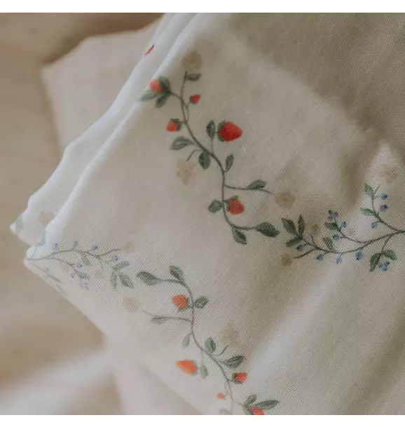 Botanical Berries Swaddle - Ivory