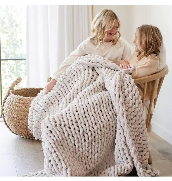 Chunky Knit Large Throw Blanket Moonbeam