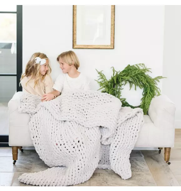 Chunky Knit Large Throw Blanket Moonbeam