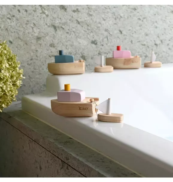 Ofune Wind-Up Wooden Boat - Blue