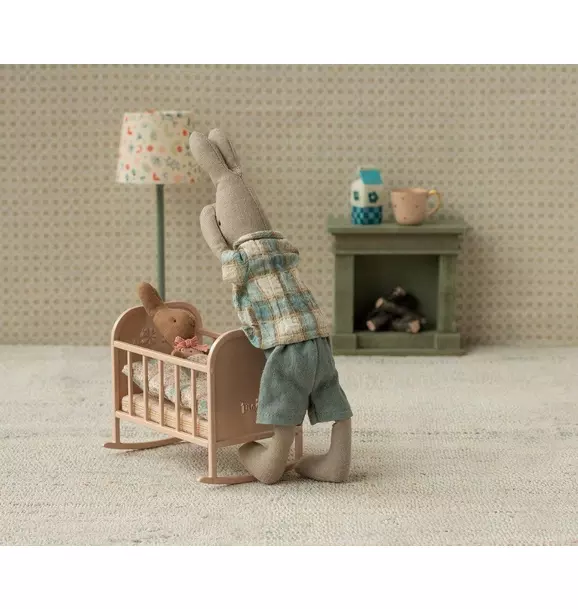 Classic Rabbit in Shirt & Shorts, Size 1