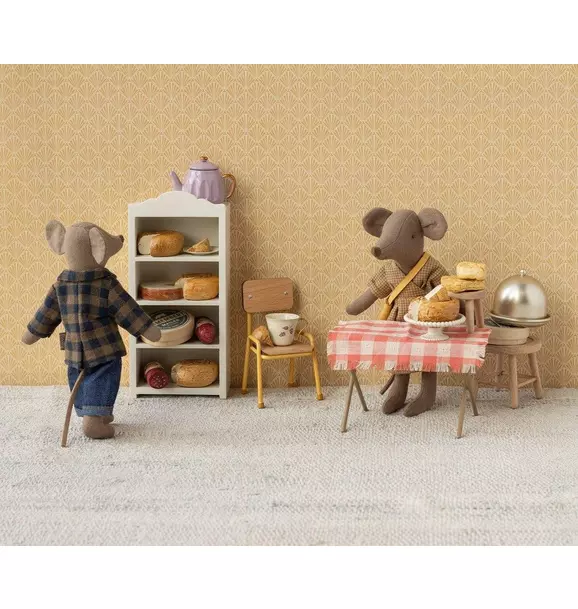 Brown checked shirt and pants, Dad mouse