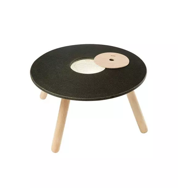 Round Table