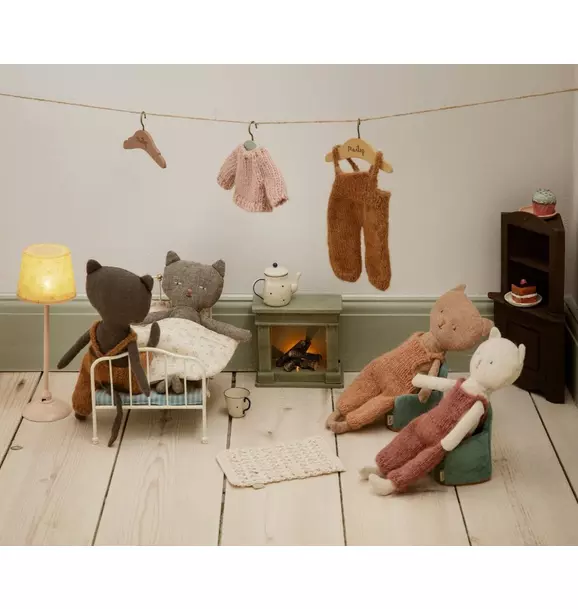 Kitten in Overalls - Blond