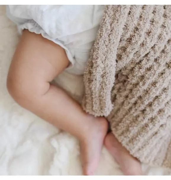 Waffle Knit Blanket in Wheat