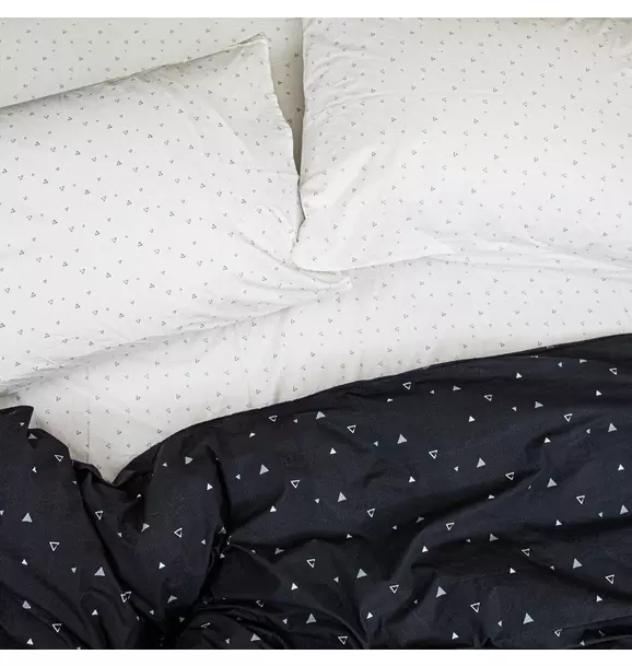 Organic Cosmic Triangles Duvet Cover