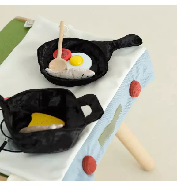 Little Nomad Kitchen