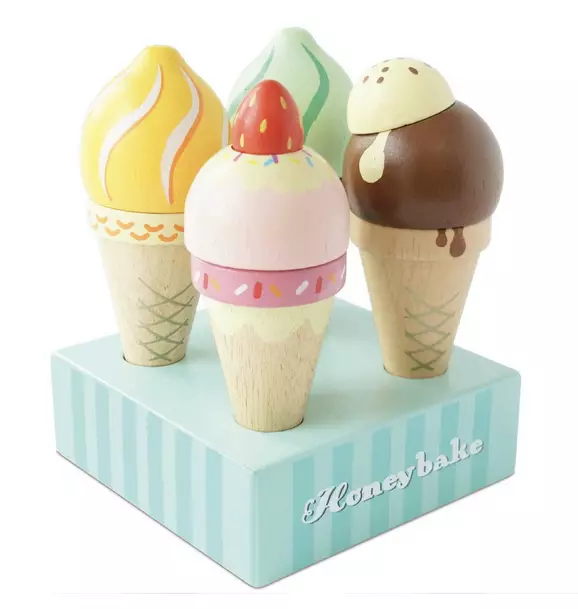 Wooden Ice Cream Cones Set