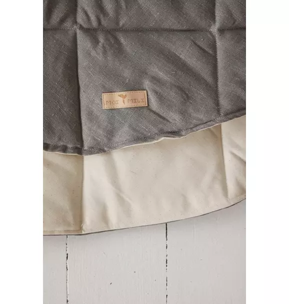 “Grey Linen” Round Mat