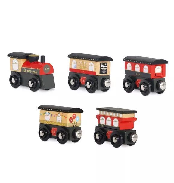 Red Royal Express Train & Carriages