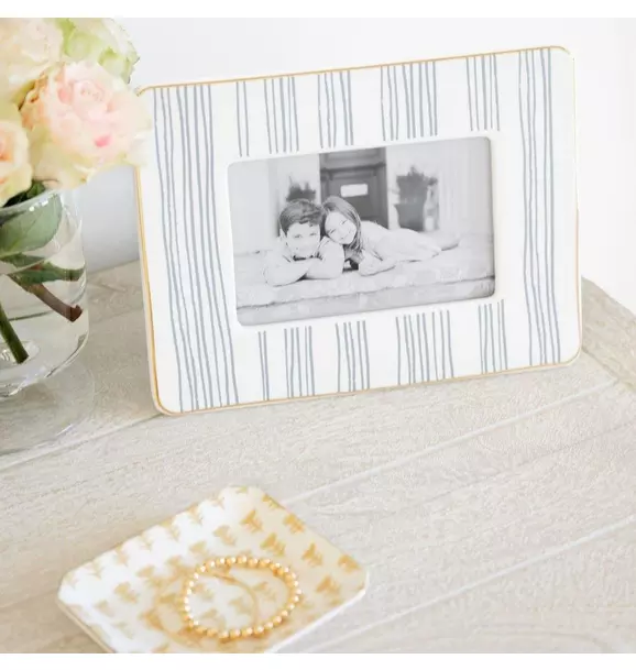 Slate Stripe Frame