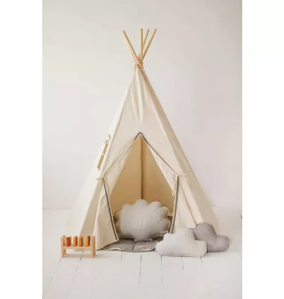 “Grey Pompoms” Teepee Tent with Pompoms