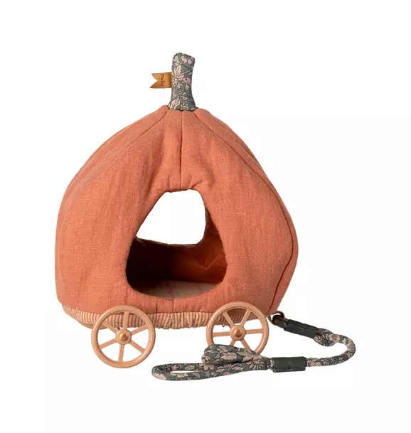 Pumpkin carriage, Mouse