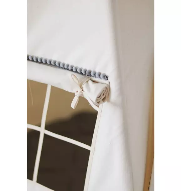 “Grey Pompoms” Teepee with Pompoms and Round Mat Set