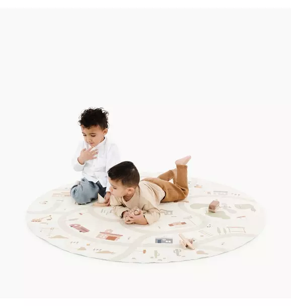 Commons Circle Playmat