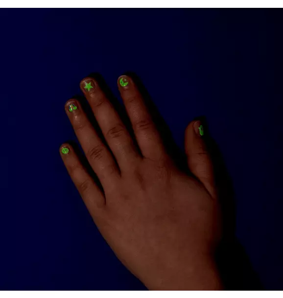 Nail Stickers Glow in the Dark